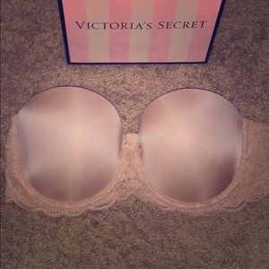 Victoria’s Secret dream angels strapless bra 🎀